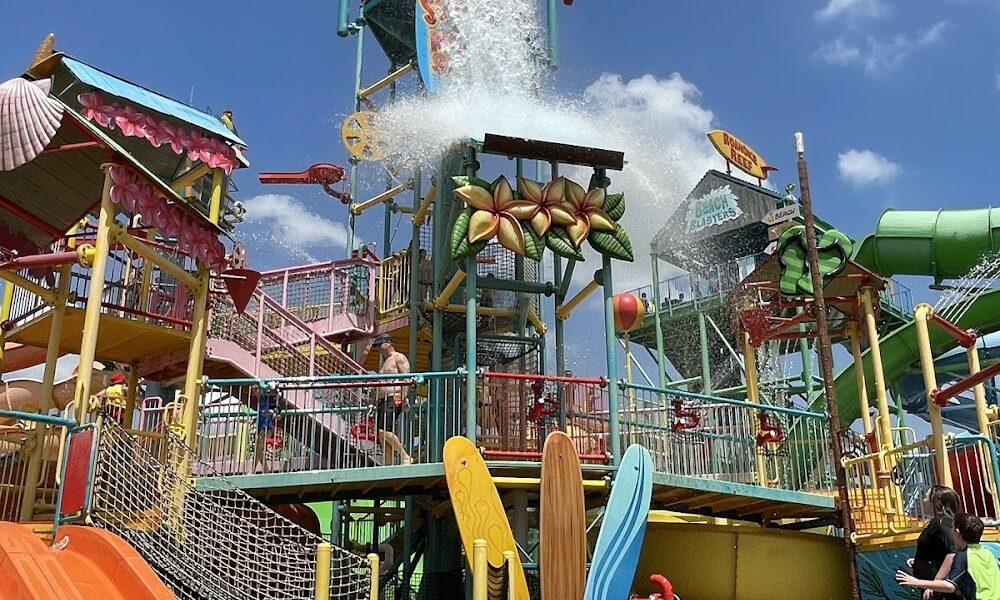 Hawaiian Falls Roanoke